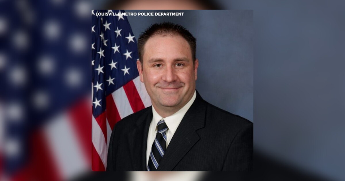 Former officer who shot Breonna Taylor points gun at suspect in Carroll County - Vimarsana News