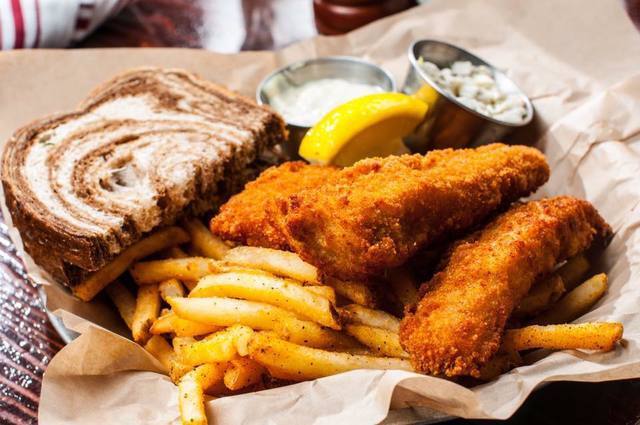 40 Best Milwaukee-Area Fish Fries