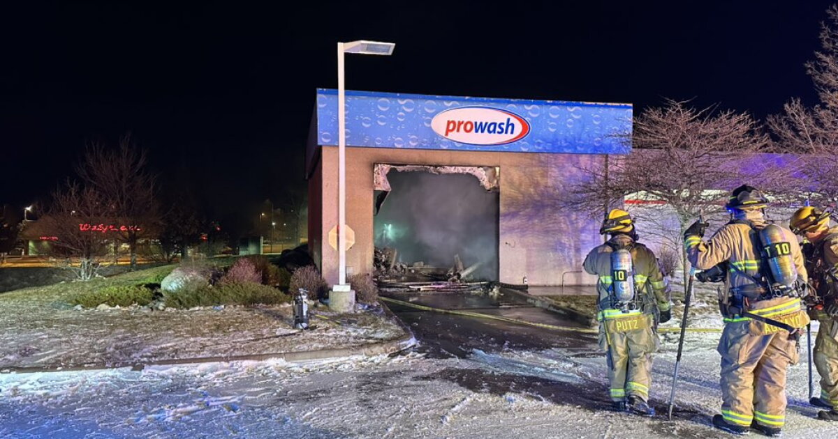 Arrest made after overnight fire at a car wash on North Powers Boulevard - Vimarsana News