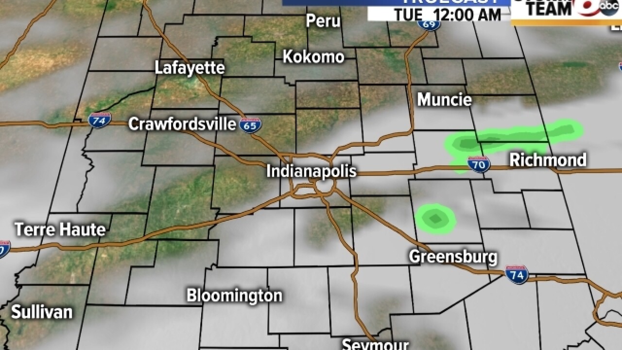 TIMELINE: Will rain impact your fireworks show?