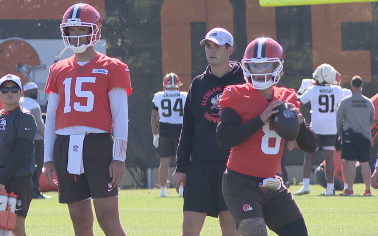 Dillon Gabriel Joe Flacco