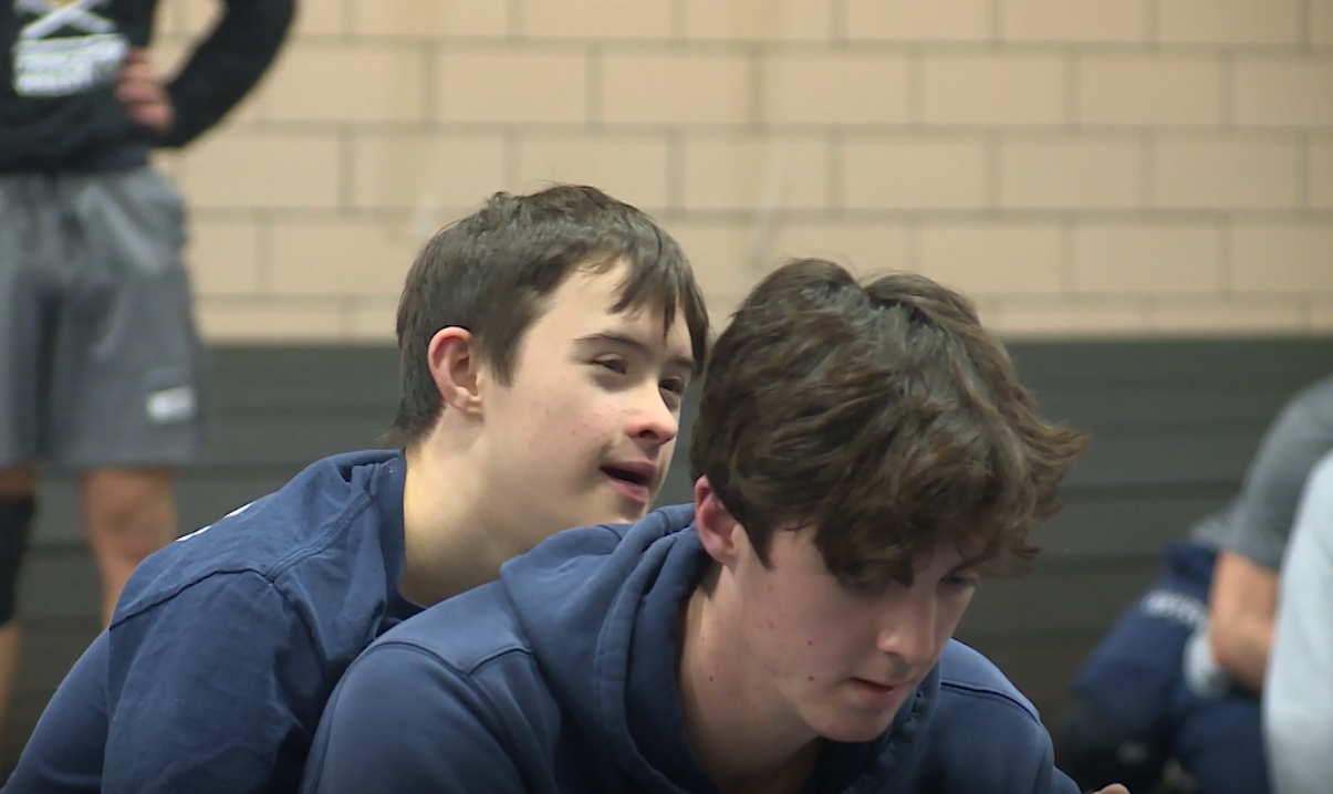 Freeman wrestler 03.png