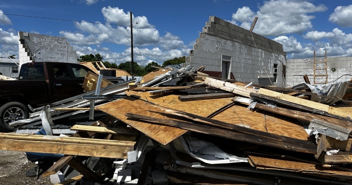 Covering Kentucky Williamstown residents working to rebuild business after severe storm Thursday Drew Amman