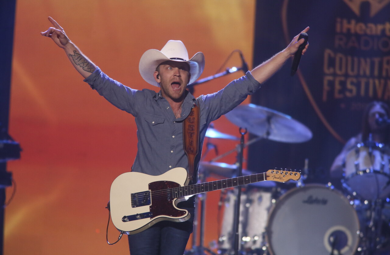 Justin Moore