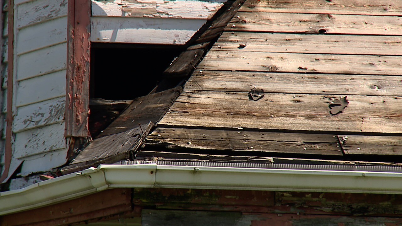 3516 broadview road 5.jpg