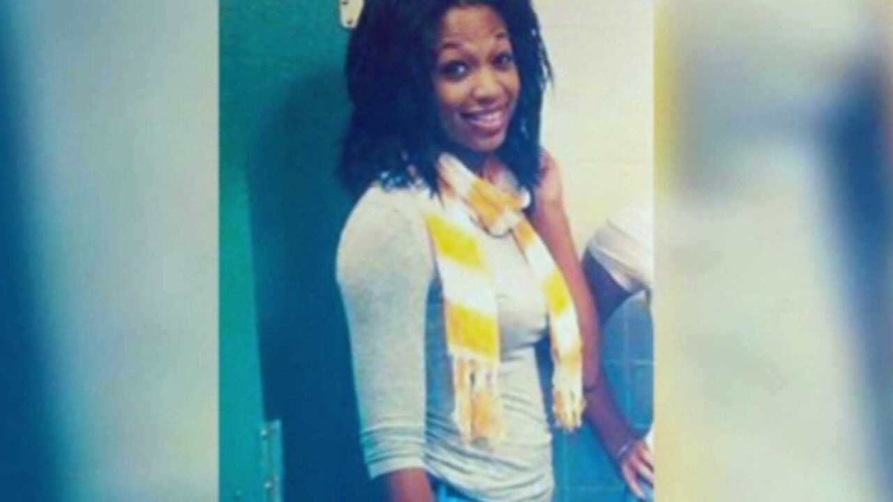 WATCH LIVE: FBI updates missing teen Alexis Murphy case