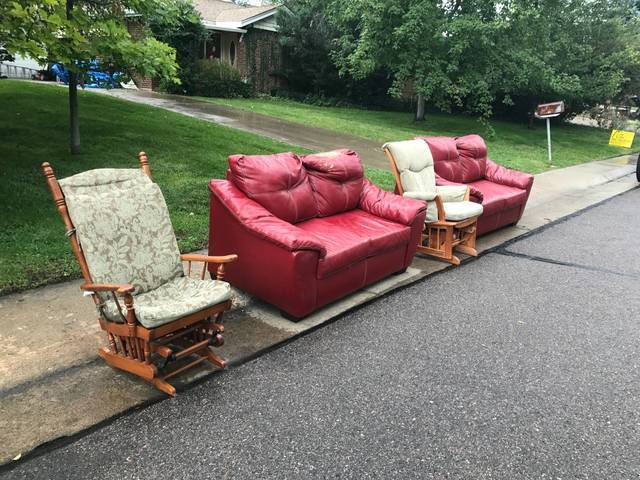 Photos 27 Weird Things People Are Giving Away In Denver On Craigslist