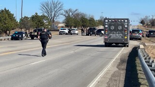 Suspect in custody; Sapulpa police to reopen New Sapulpa Road following shutdown during standoff