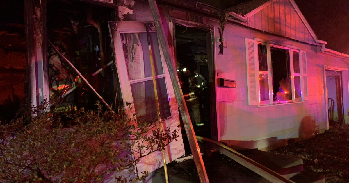 Overland Park Fire Department investigating cause of house fire