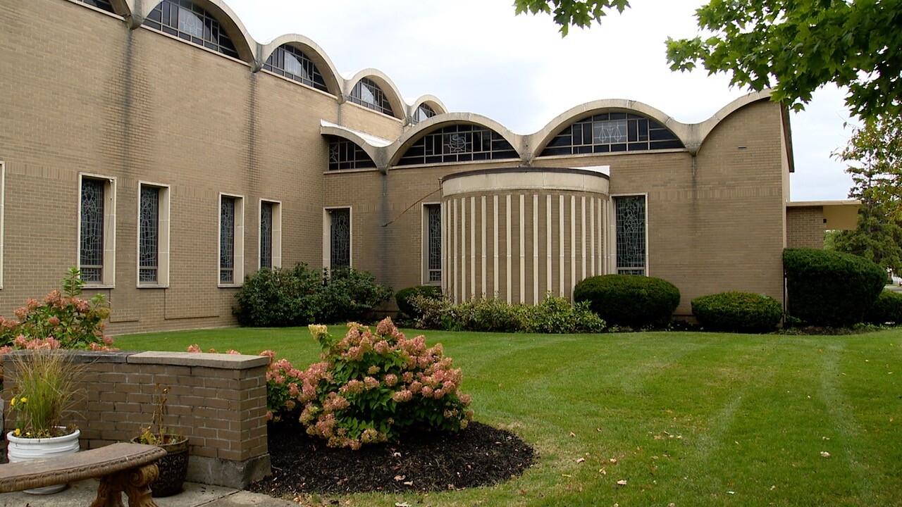 STROSE.jpg