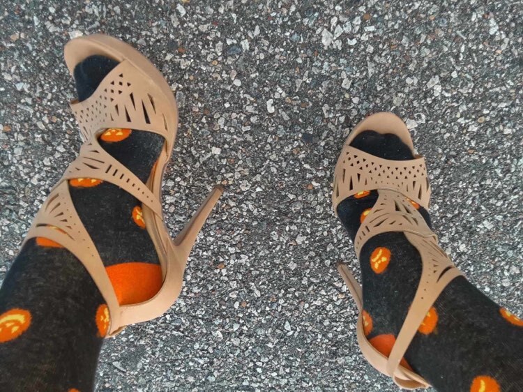 Hopewell man walks 5K in five-inch heels to raise awareness for domestic violence, breast cancer