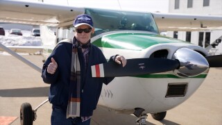 Warren Co. pilot helps hospice patient fulfill lifelong dream of flying 