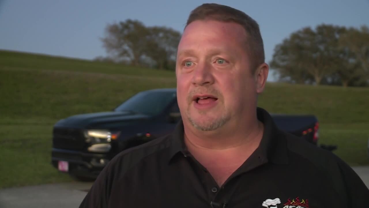 Tom Evans, who was shopping at Sephora during the shooting, says there needed to be better communication in the hours after the incident. Feb. 20, 2024