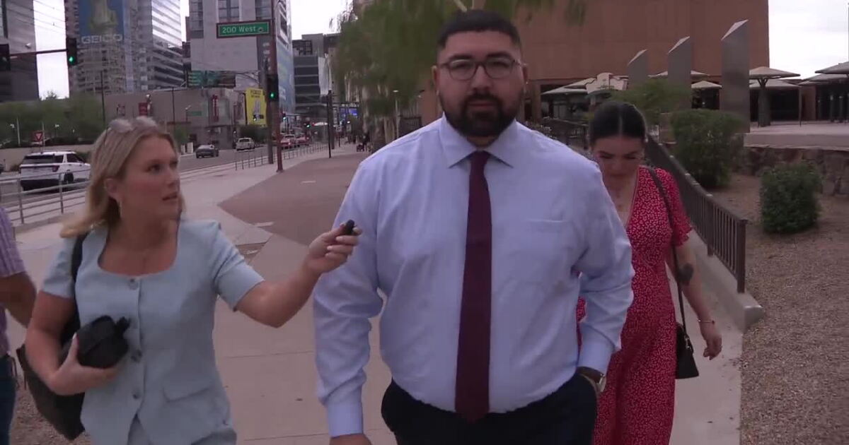 Despite victims' objections, fired Phoenix officer charged in 'ghost stop' case allowed to travel