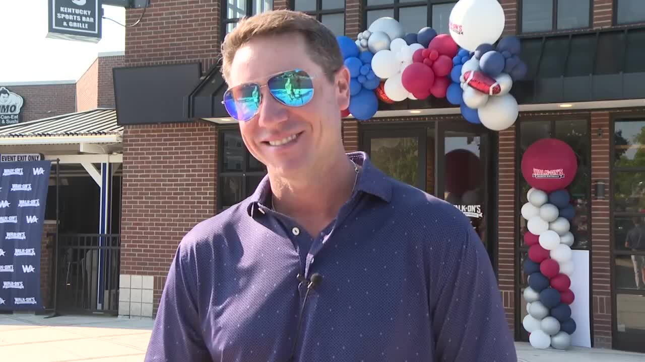 Walk-On's Opens in Lexington