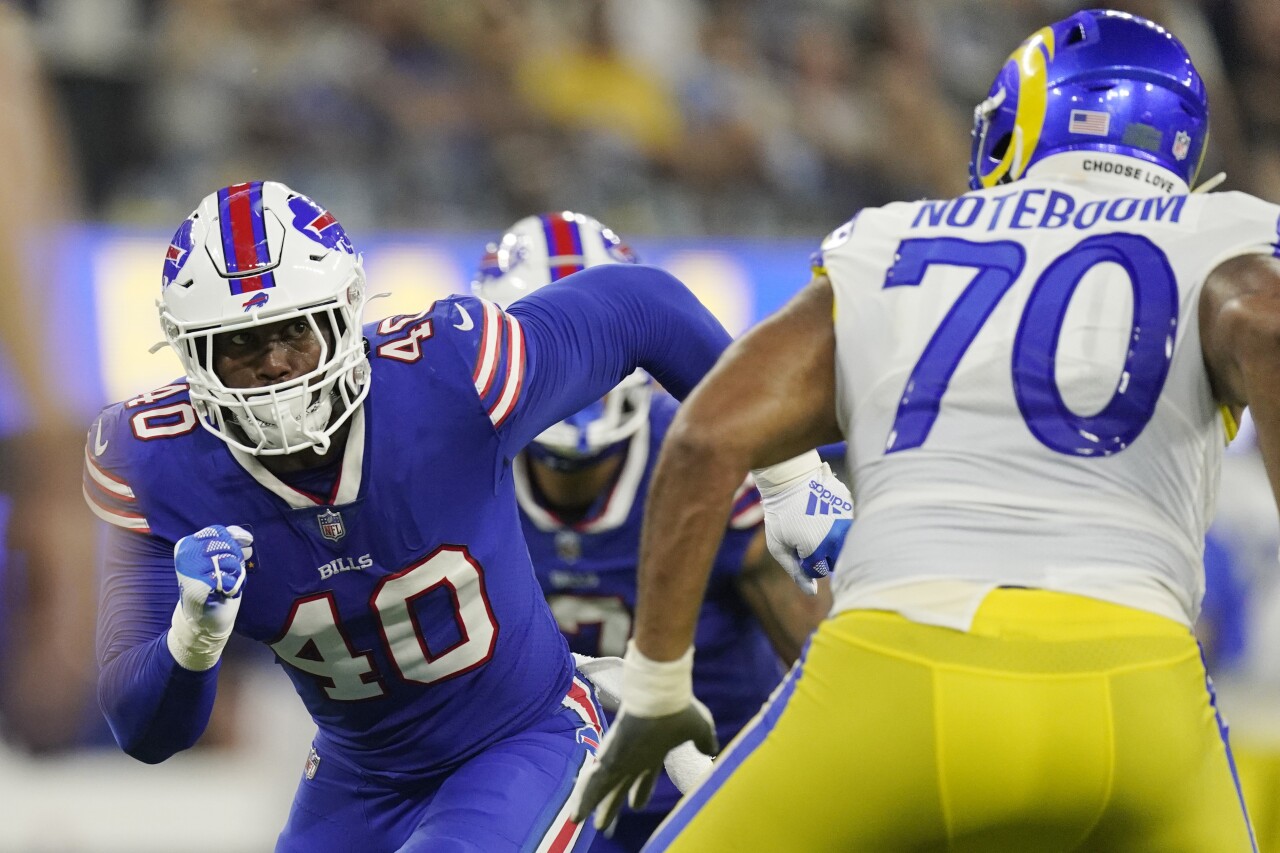 Buffalo Bills linebacker Von Miller runs at Los Angeles Rams, Sept. 8, 2022