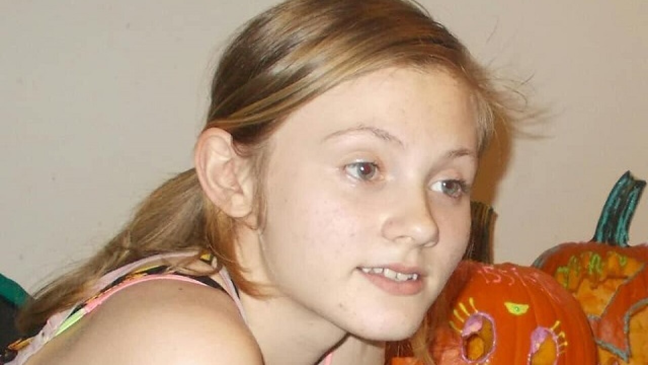 missing 14 year old beech grove girl may be traveling with 25 year