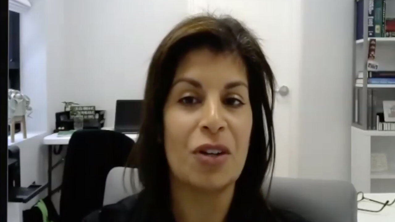 Dr. Mona Mangat, a St. Petersburg immunologist