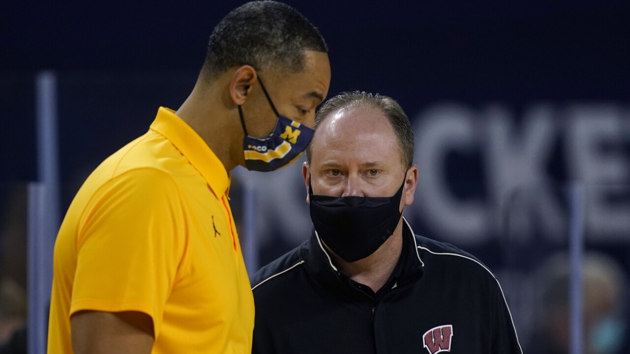 Comfort Over Style For Coaches Is College Basketball Trend Comfort Over Style For Coaches Is College Basketball Trend