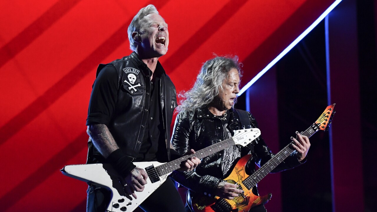 Metallica postpones Phoenix concert after James Hetfield catches COVID-19