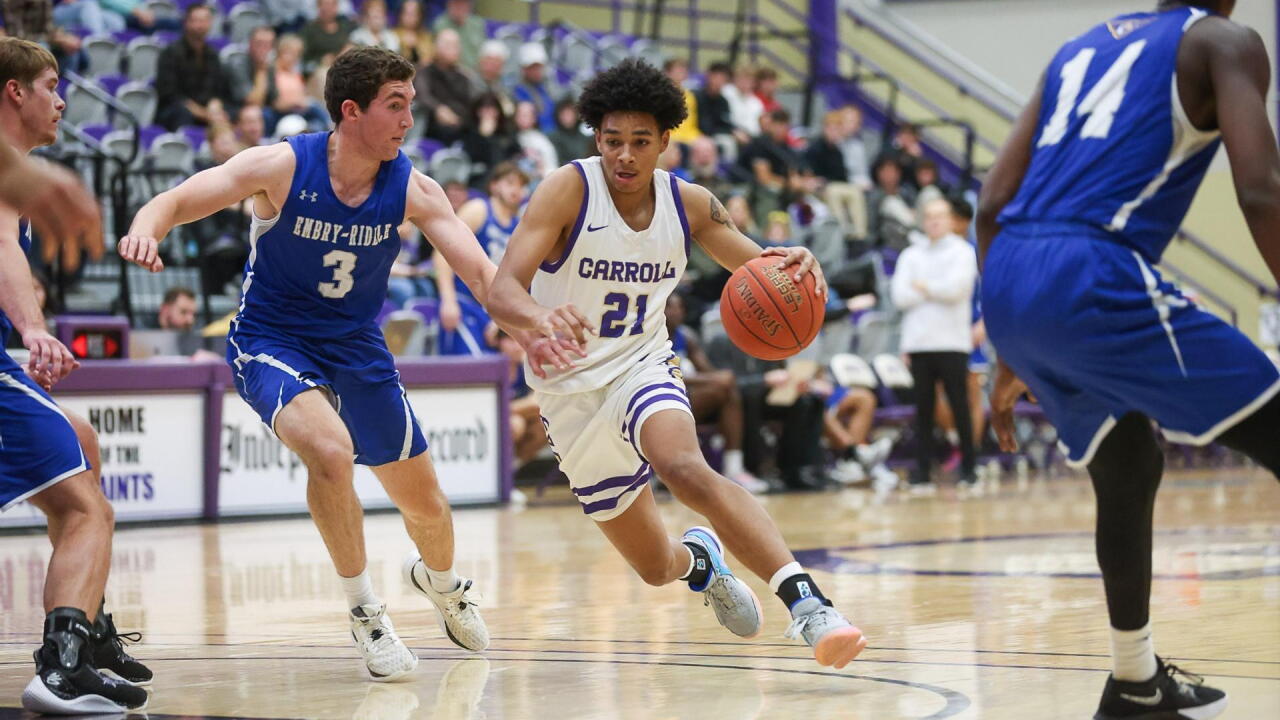 Carroll men's basketball.jpg