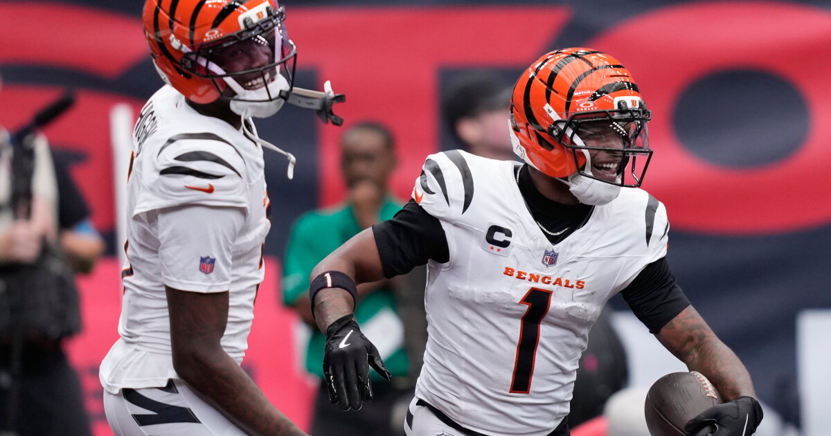 Ja’Marr Chase and Tee Higgins active for the Bengals against the Dolphins