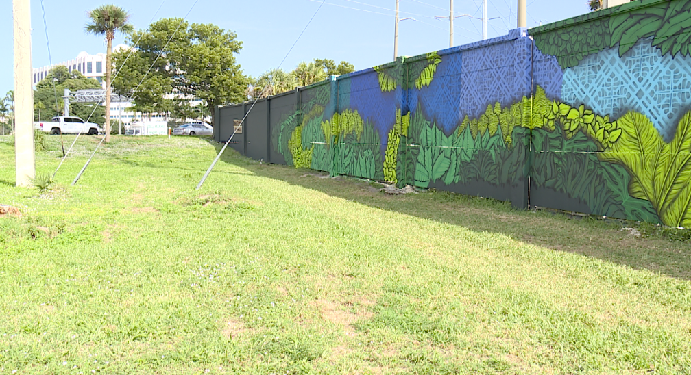 Florida Flora mural in West Palm Beach