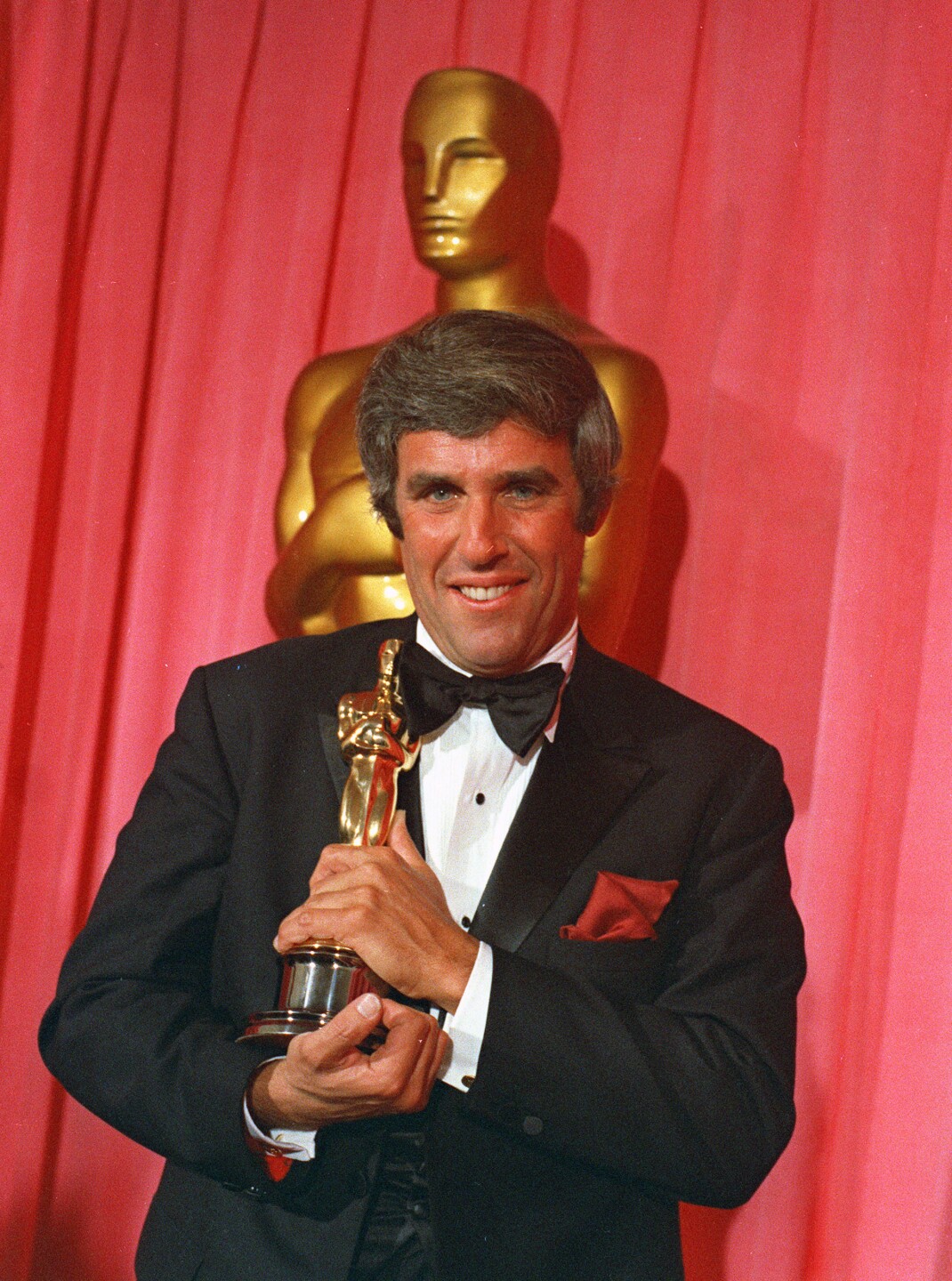Burth Bacharach poses with Oscar for 'Butch Cassidy and the Sundance Kid' in 1970