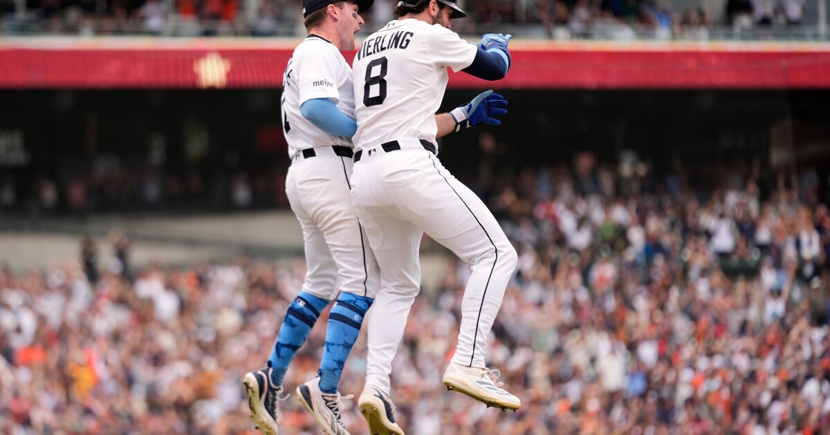 Sports Tigers complete sweep of White Sox after Matt Vierling walk-off single