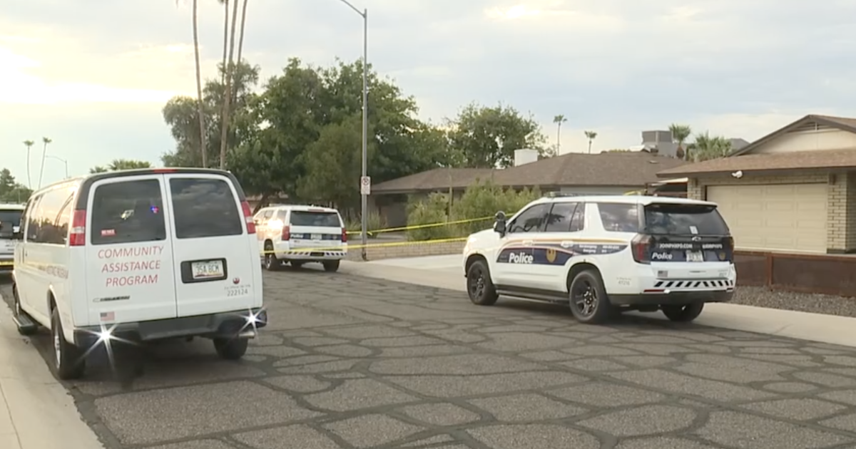 Phoenix police investigate shooting at house party that left man critically hurt