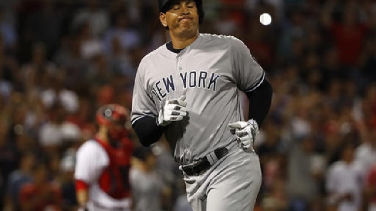 Benched A-Rod pinch hits, Yanks beat Red Sox 9-4