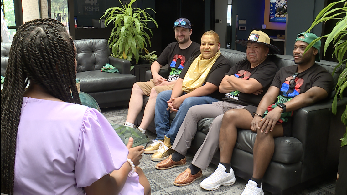 Son surprises father with World Cup tickets 32 years after he couldn't afford to go in 1994