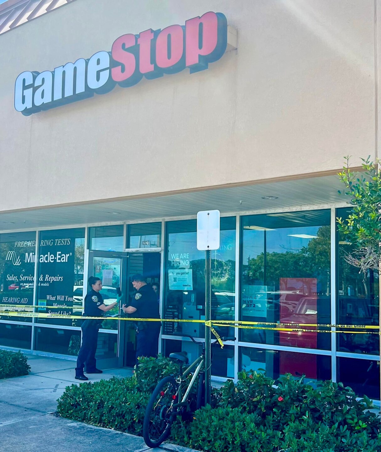 Thief arrested for stealing 900 in merchandise from GameStop, police say