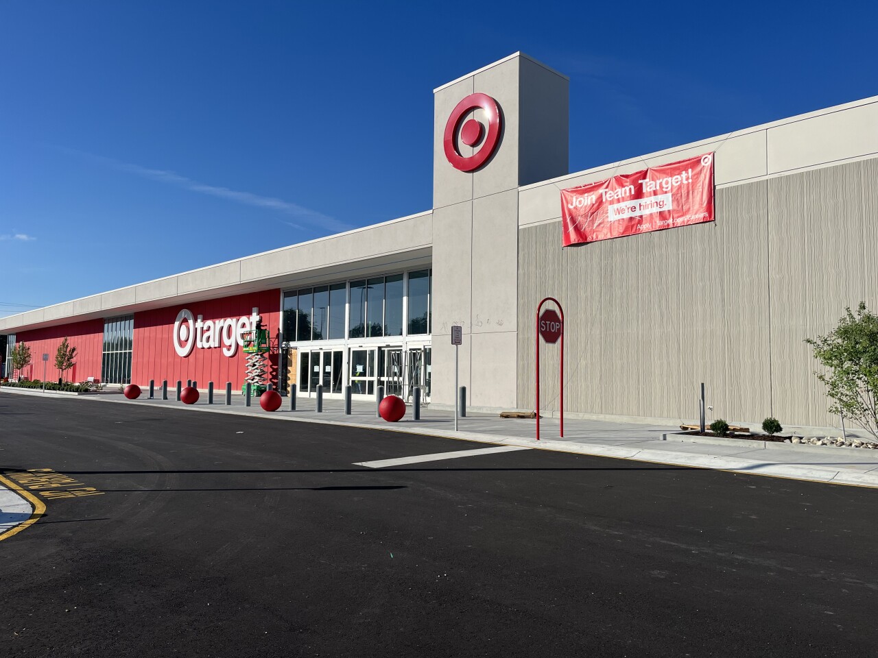 Target Wards Corner