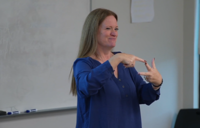 ASL class Northern Kentucky Univeristy NKU