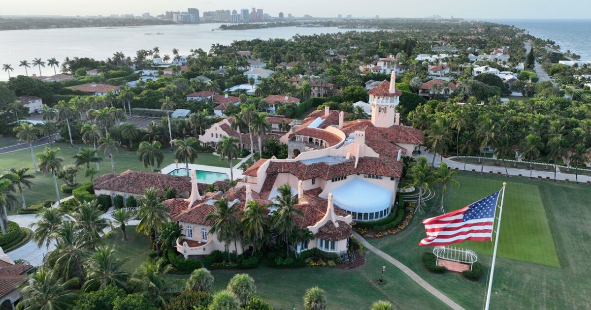 US Secret Service shoots and kills armed man at Trump’s Mar-a-lago resort
