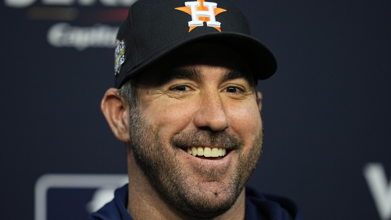 Justin Verlander World Series Phillies Astros Baseball