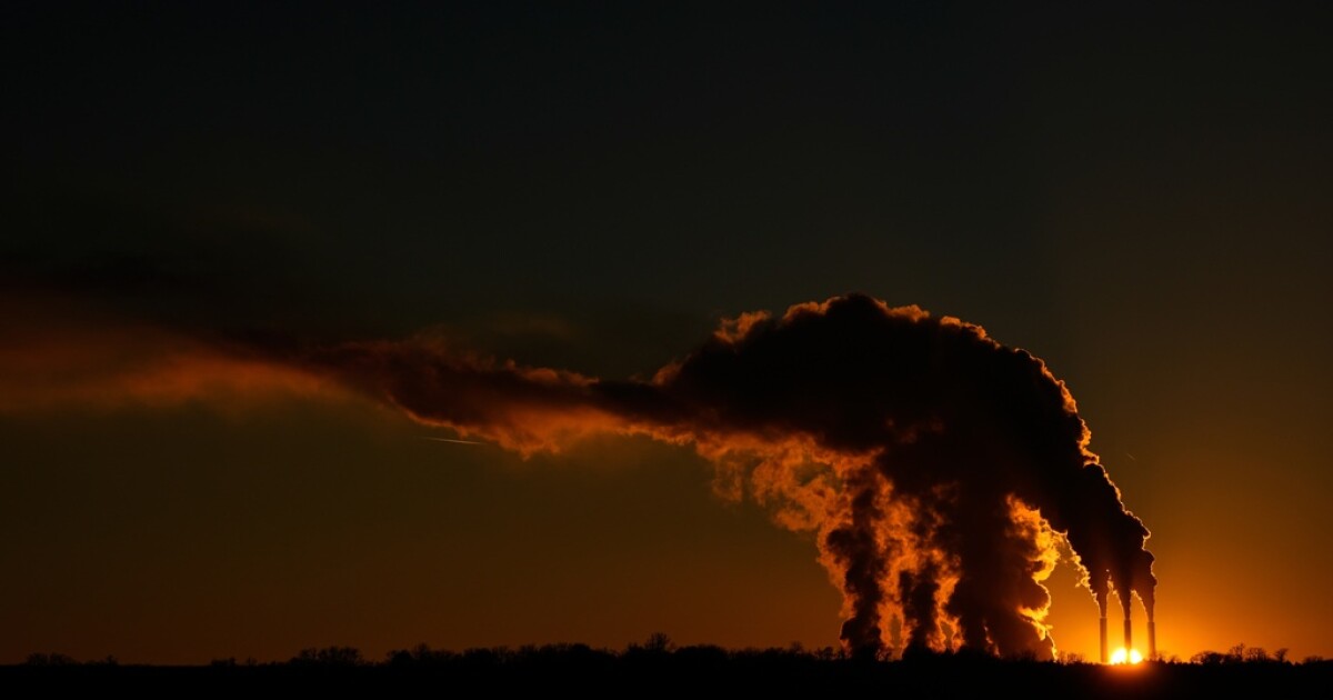 Cold winter, natural gas prices, data centers blamed for rising carbon pollution