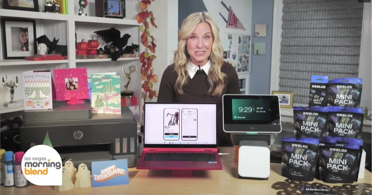 Jolly Poster Jennifer Jolly Shares Holiday Tech Must-Haves and Halloween Gadgets