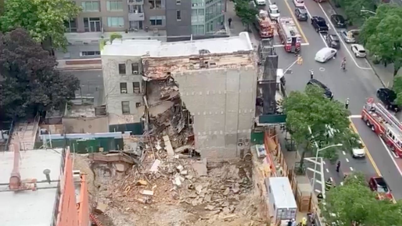 Secondary Collapse Reported At Vacant Building In Manhattan Fdny