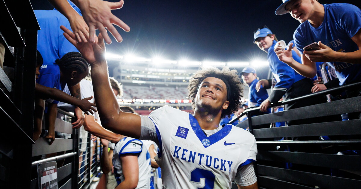Kentucky Drops out of Rankings in Most Recent AP Top 25 Poll