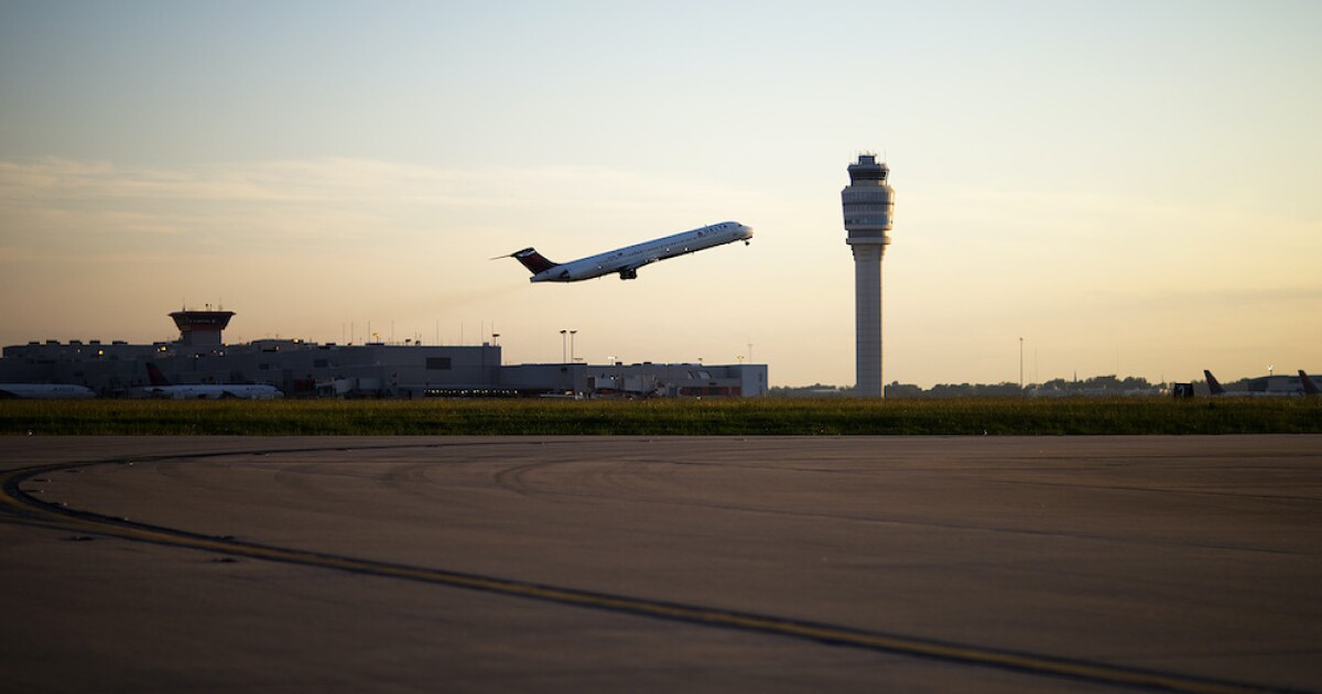 Looking to travel? Here are some useful tips to avoid travel scams