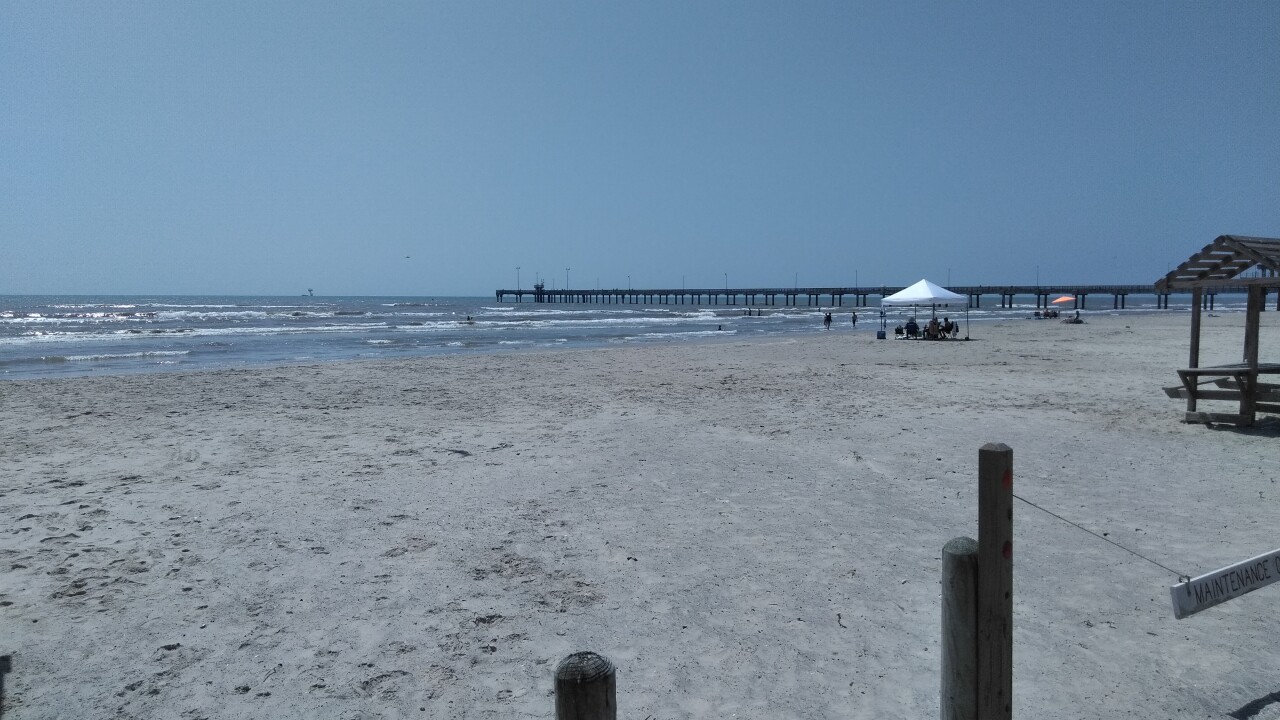 Pier.jpg