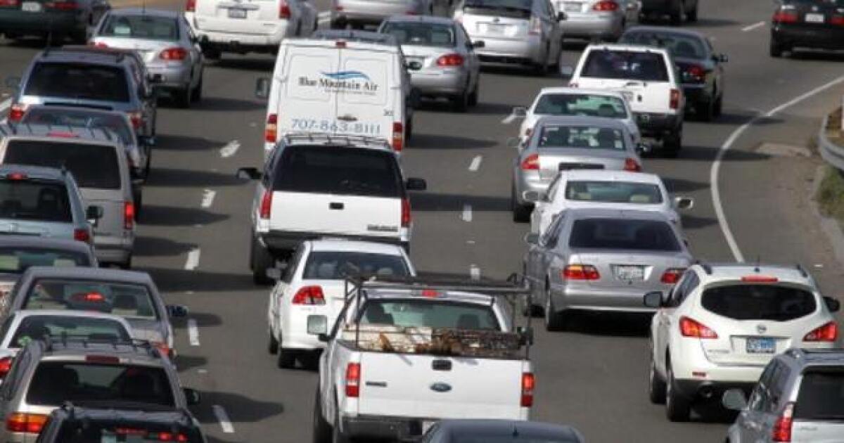 Is It Legal For Semi Trucks To Use The Left Lane On Az Highways