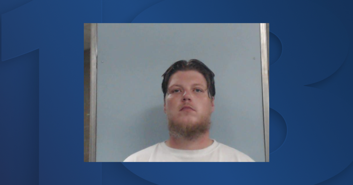 Man arrested in Lexington after allegedly assaulting neighbor with gun