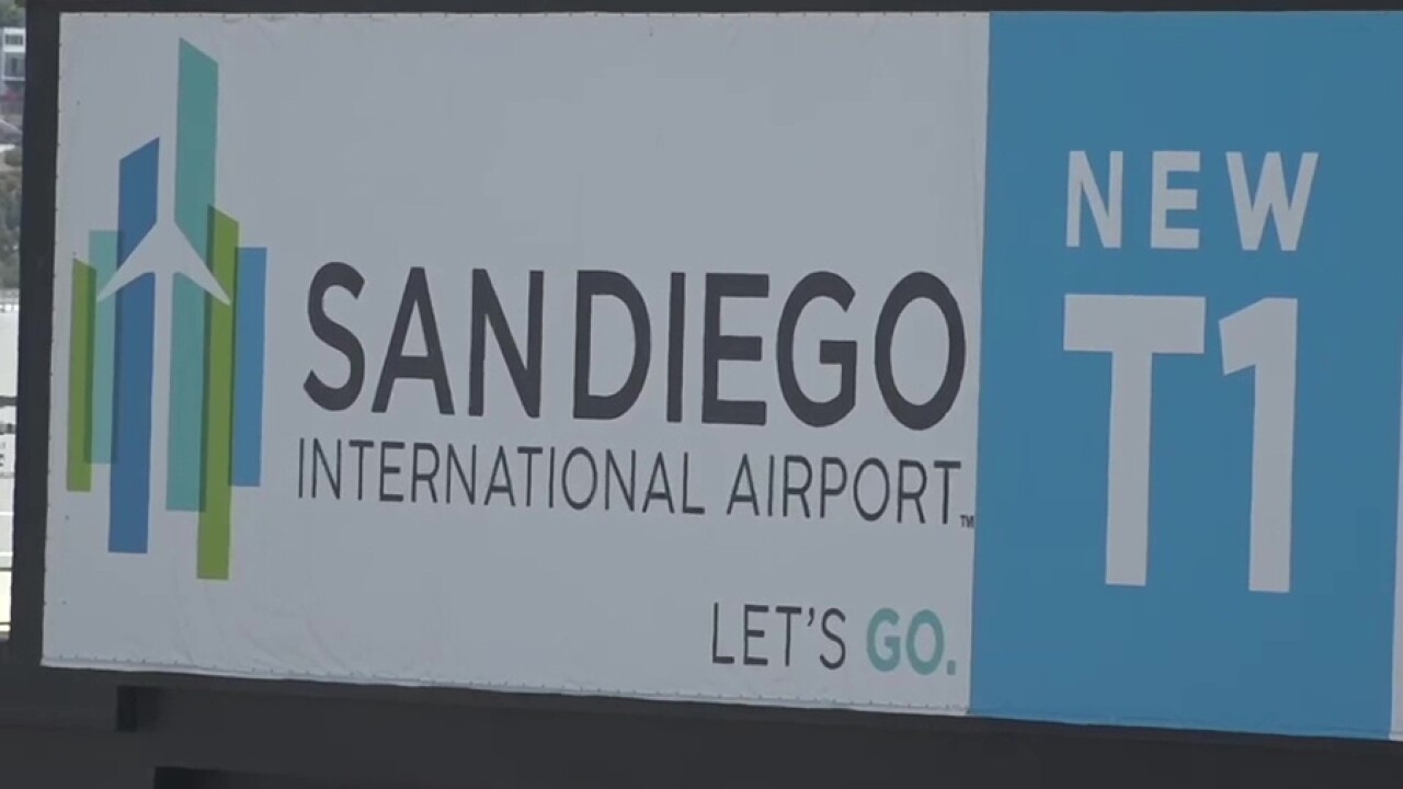san_diego_international_airport_t1_terminal1_sign.jpg
