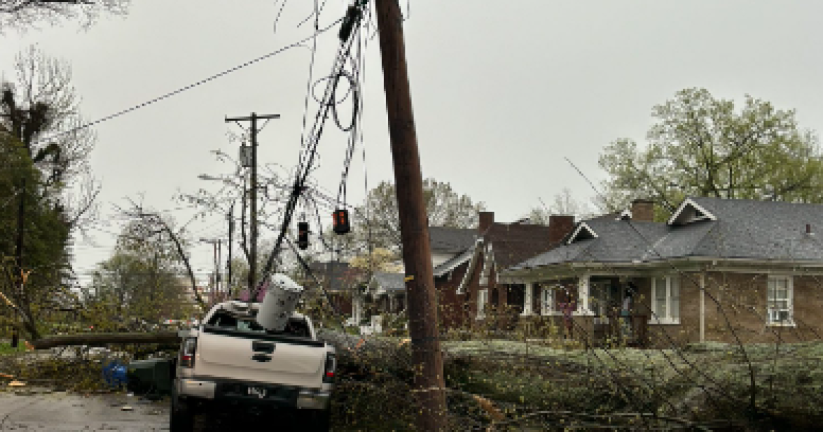 Crews working to restore power from Tuesday's storm damage - Vimarsana News