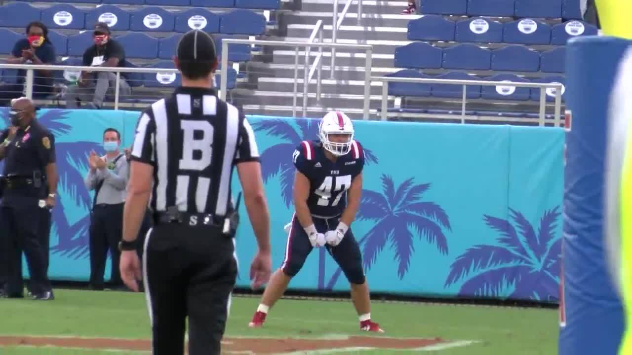 FAU Owls tight end Logan Peterson after scoring TD vs. Charlotte 49ers, Oct. 3, 2020