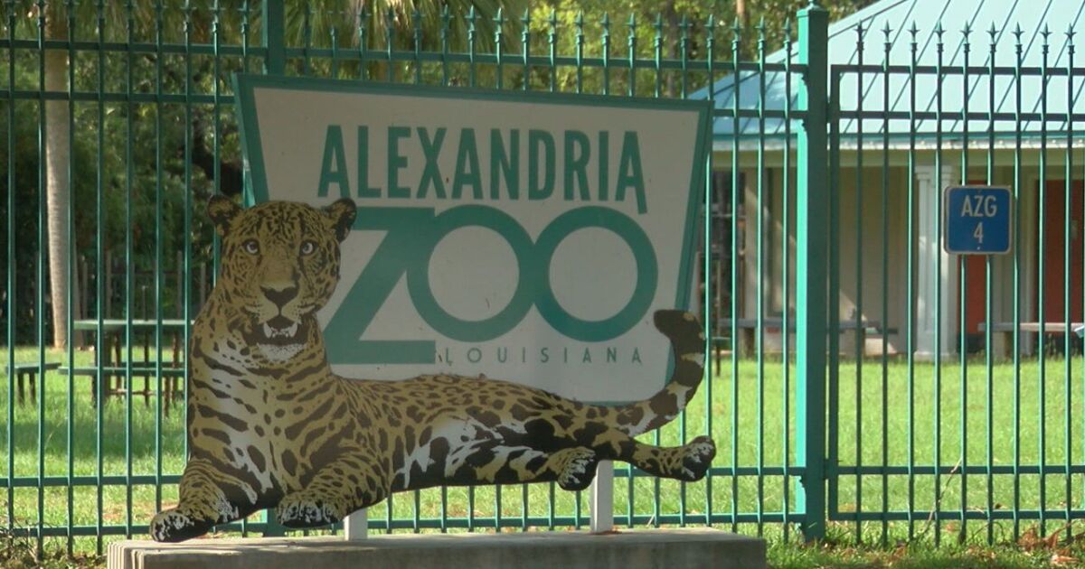 Alexandria Zoological Park won't reopen for weeks after taking major