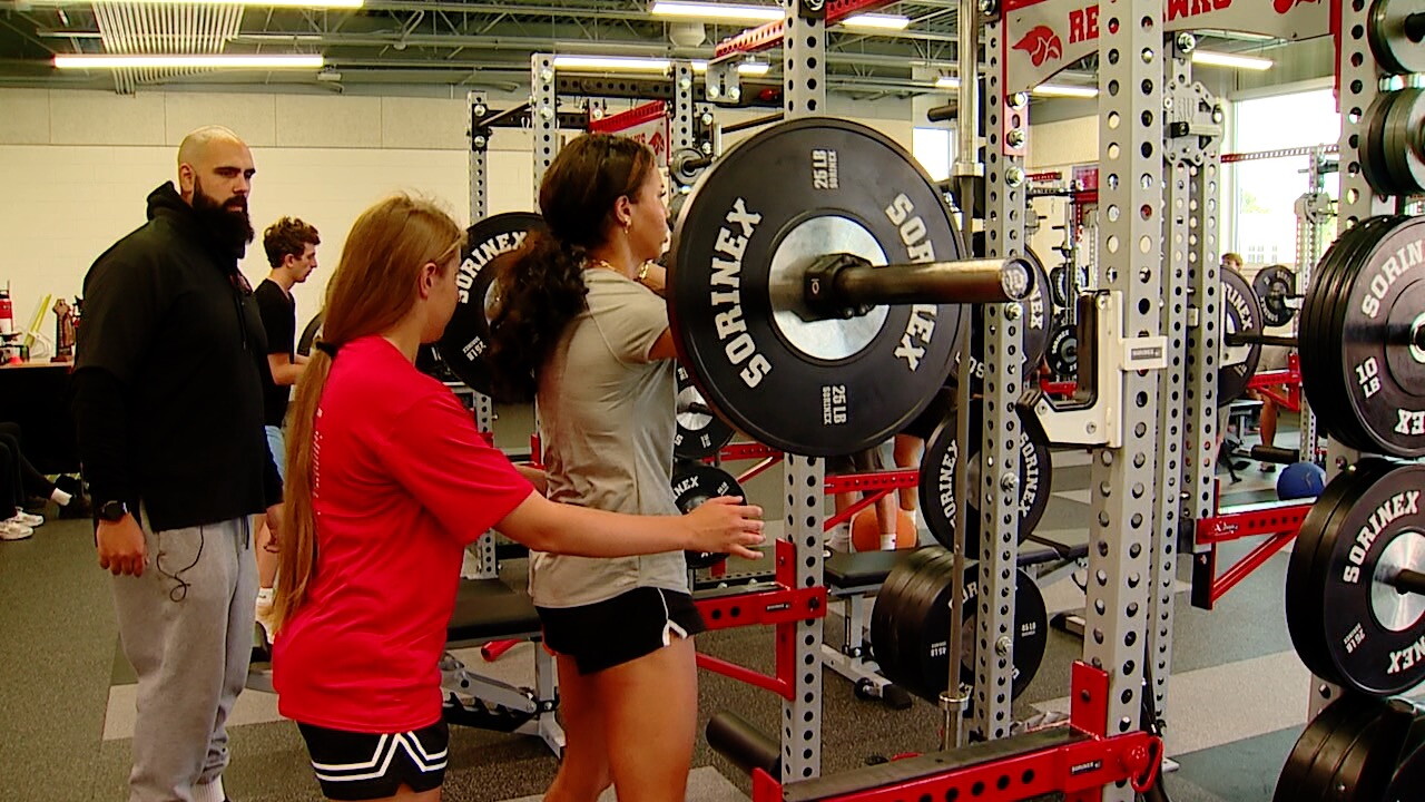 Girl lifting.jpg